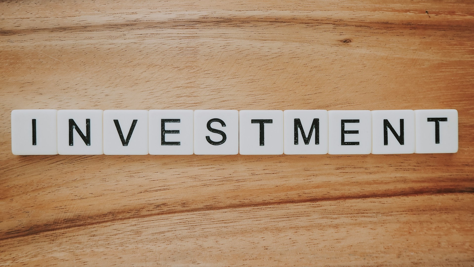 Read more about the article 5 Proven Investment Strategies To Build Long-Term Wealth